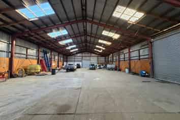Large Industrial Facility On Curries Road 