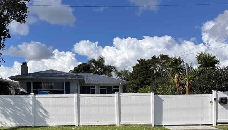 37 McKean Avenue, Manurewa