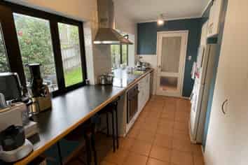 6 Tiri View Place, Waiake
