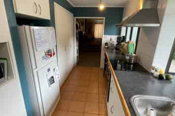 6 Tiri View Place, Waiake
