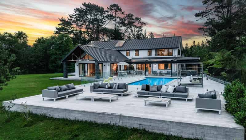 16 Collings Drive, Coatesville