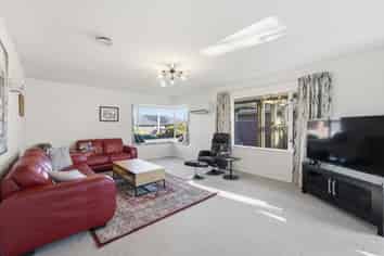 40 Aldinga Avenue, Stoke
