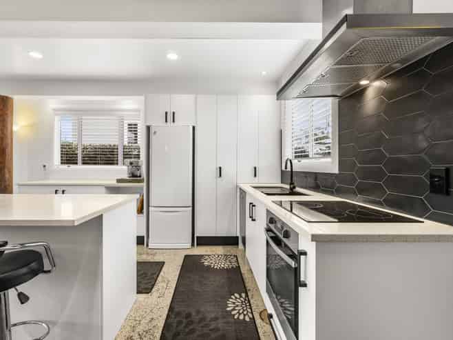 30b Taipari Avenue, Raglan