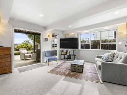 30b Taipari Avenue, Raglan