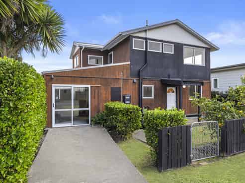 30b Taipari Avenue, Raglan