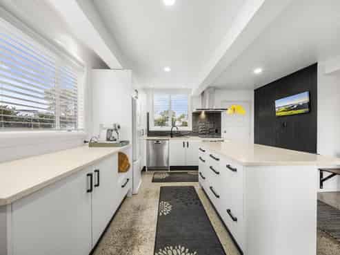 30b Taipari Avenue, Raglan