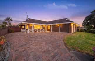 12 Hadley Wood Drive, Wattle Downs