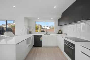 12 Hadley Wood Drive, Wattle Downs