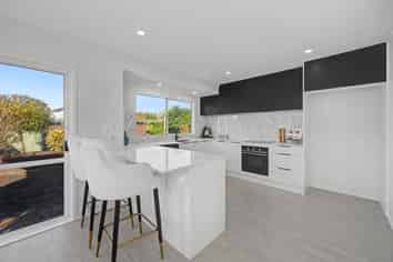 12 Hadley Wood Drive, Wattle Downs