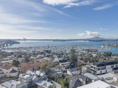 2 Tweed Street, Saint Marys Bay
