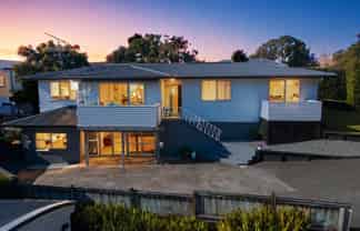 3 Salas Place, Howick