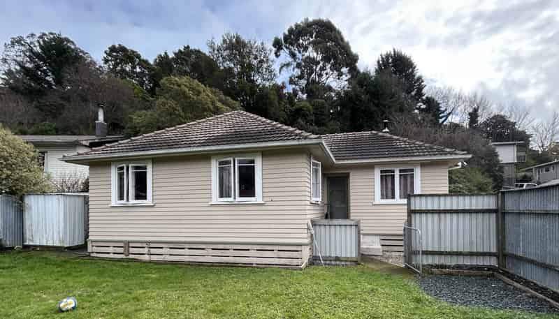 28 Emano Street, Nelson City