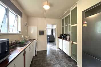 28 Emano Street, Nelson City