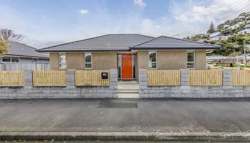 83 Devonshire Road, Miramar