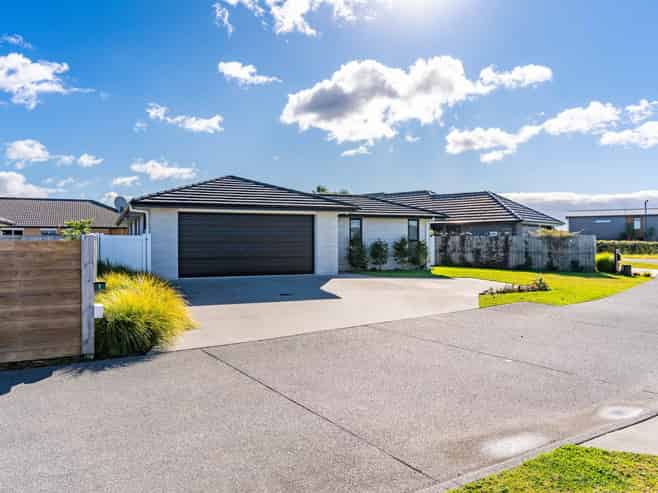 1 Te Akau Place, One Tree Point