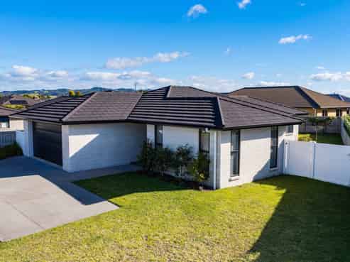 1 Te Akau Place, One Tree Point