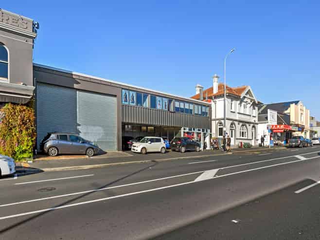 STRATEGIC FREEHOLD WITH INCOME IN PLACE

 
