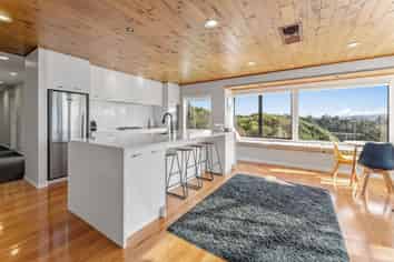 9 Kotare Place, Sandspit