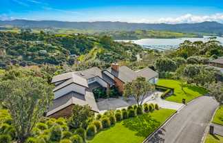 9 Kotare Place, Sandspit