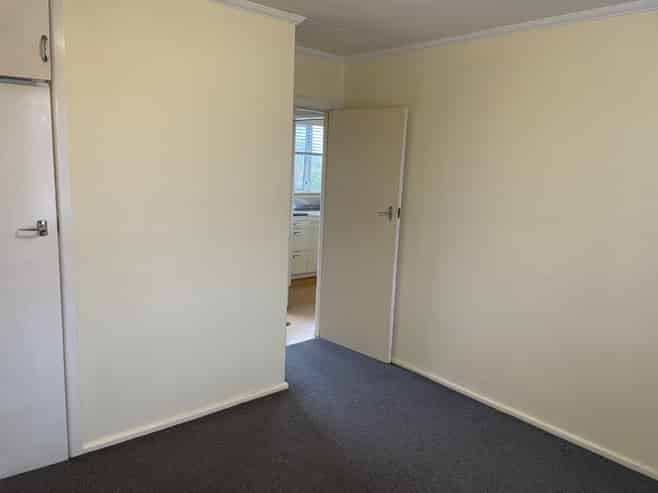3/10 Caxton Street, Onekawa