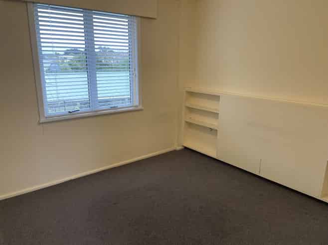 3/10 Caxton Street, Onekawa