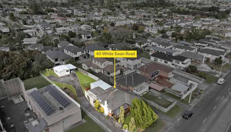 40 White Swan Road, Mount Roskill