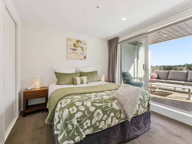 410/25 Bute Road, Browns Bay