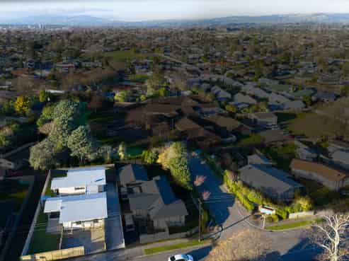 67 and 67a Maxwells Line, Awapuni