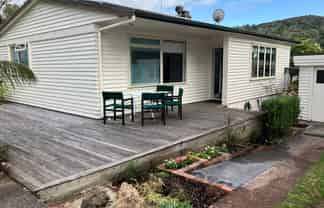 52 Waiwera Road, Waiwera