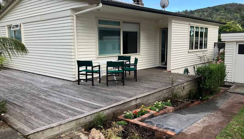 52 Waiwera Road, Waiwera