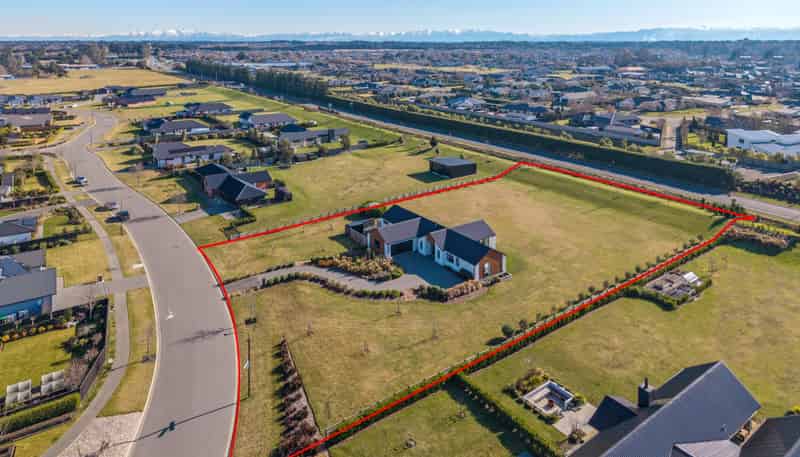 37 Silver Peaks Drive, West Melton