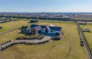 37 Silver Peaks Drive, West Melton