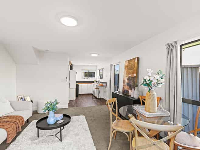 4/96 Poulson Street, Addington