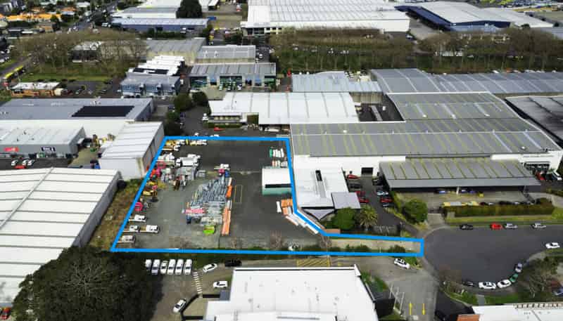 11-13 Westfield Place, Mount Wellington
