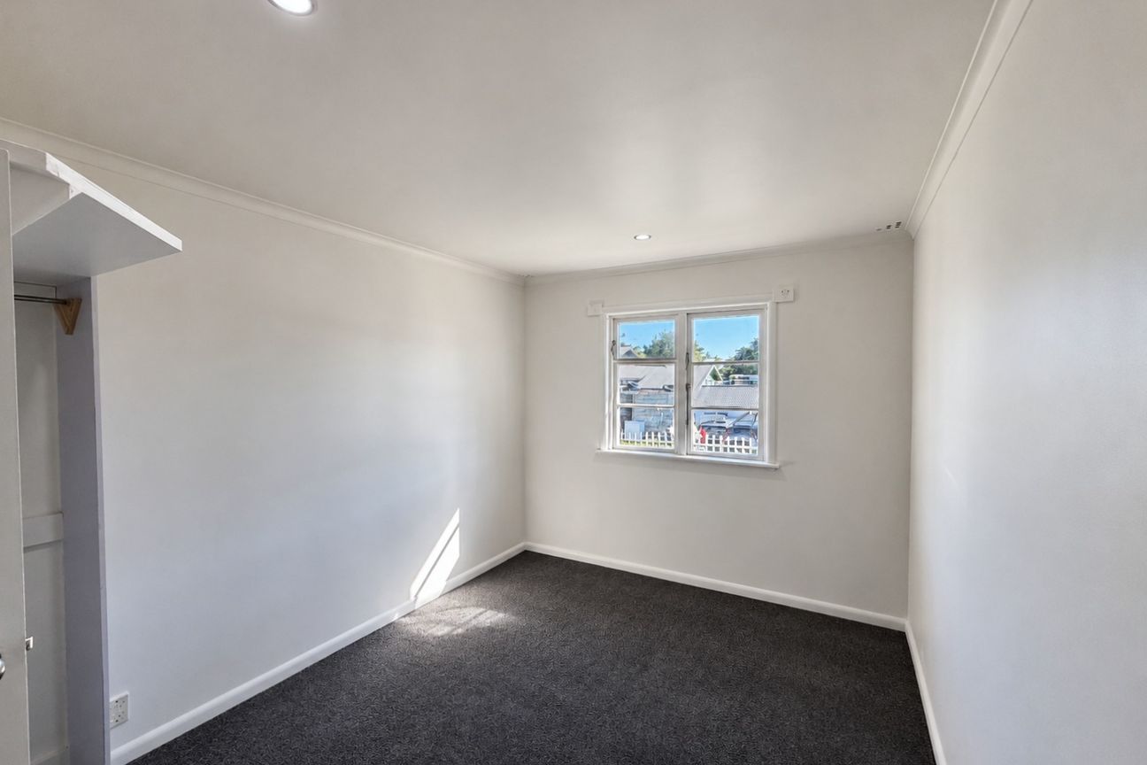 Freshly Renovated 2-Bedroom Home – Ready to Move In! - Vista 5