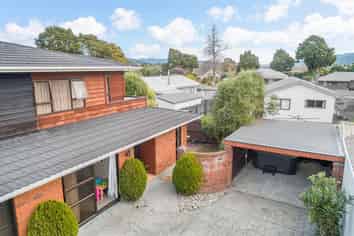 5 California Drive, Totara Park