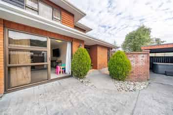 5 California Drive, Totara Park