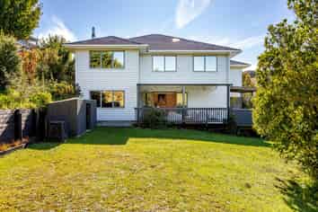 21 McEwen Cresent, Riverstone Terraces