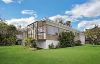 Flat 1/132 Hutchinsons Road, Bucklands Beach