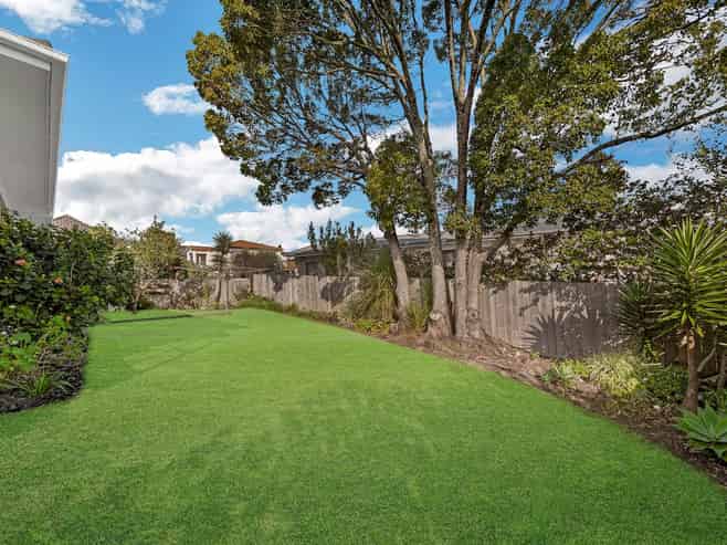 Flat 1/132 Hutchinsons Road, Bucklands Beach