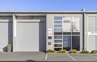 125sqm industrial – immaculate