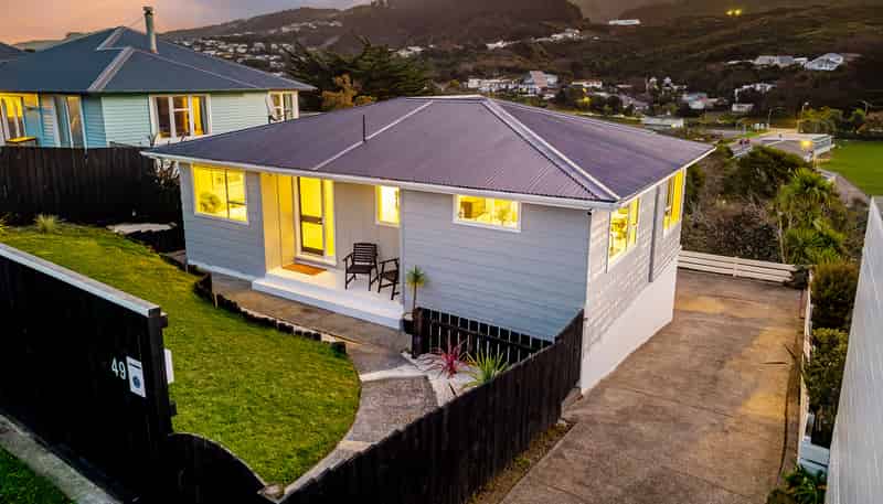 49 Handyside Street, Tawa