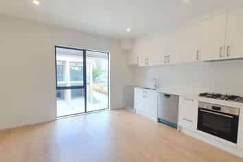1131D New North Road, Mount Albert