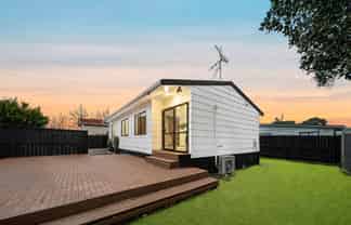 2/3 William Street, Mangere East