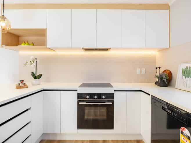 27B Central Park Drive, Te Atatu South