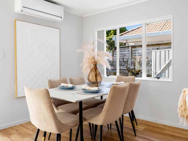 27B Central Park Drive, Te Atatu South