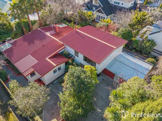 135 Waterloo Road, Waterloo