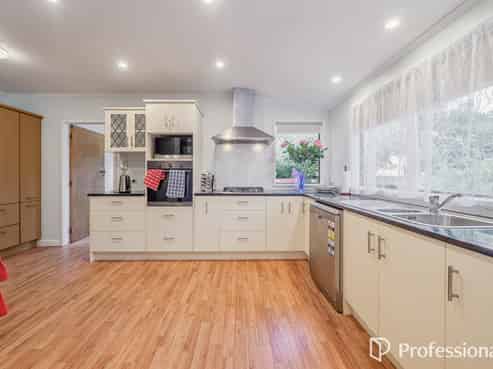 135 Waterloo Road, Central Hutt