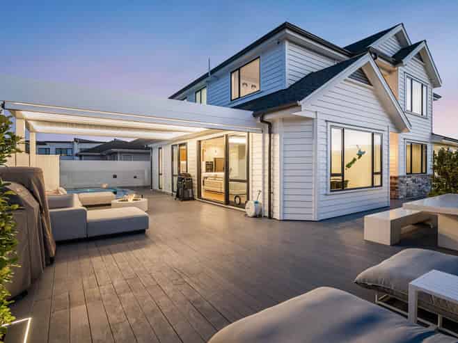 6 Karapapa Road, Milldale