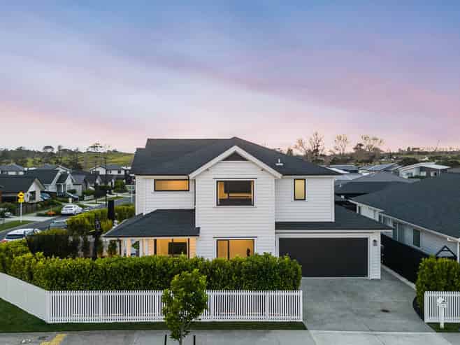 6 Karapapa Road, Milldale